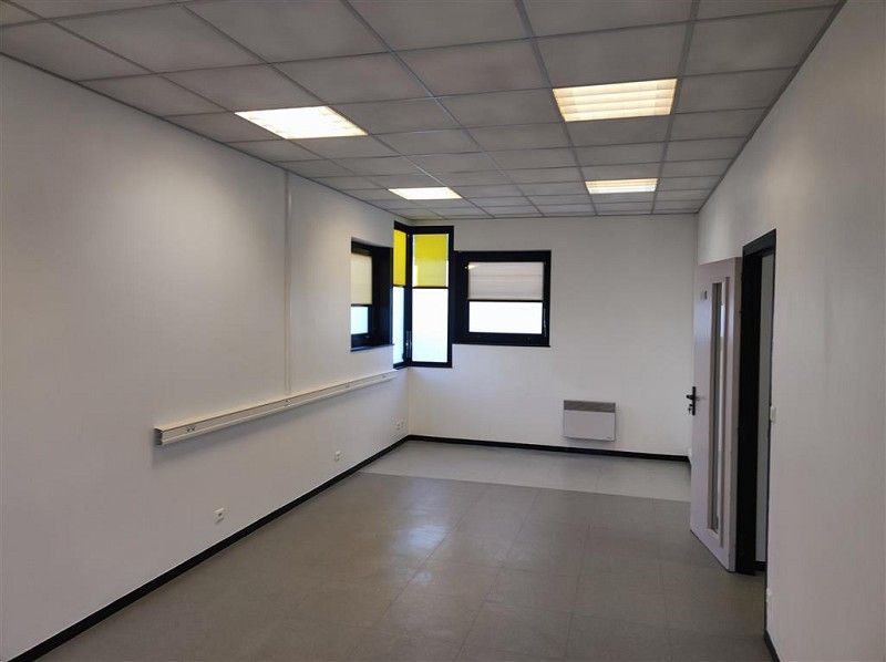 Location bureaux 80 m² à ST NAZAIRE