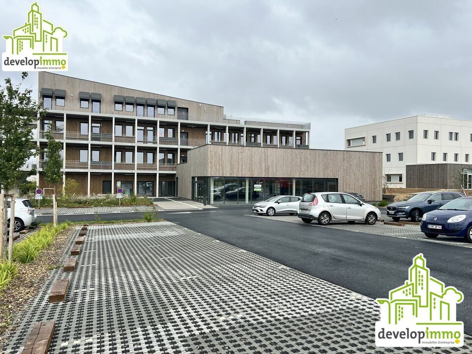 EPRON : 526 m² de bureau à vendre.