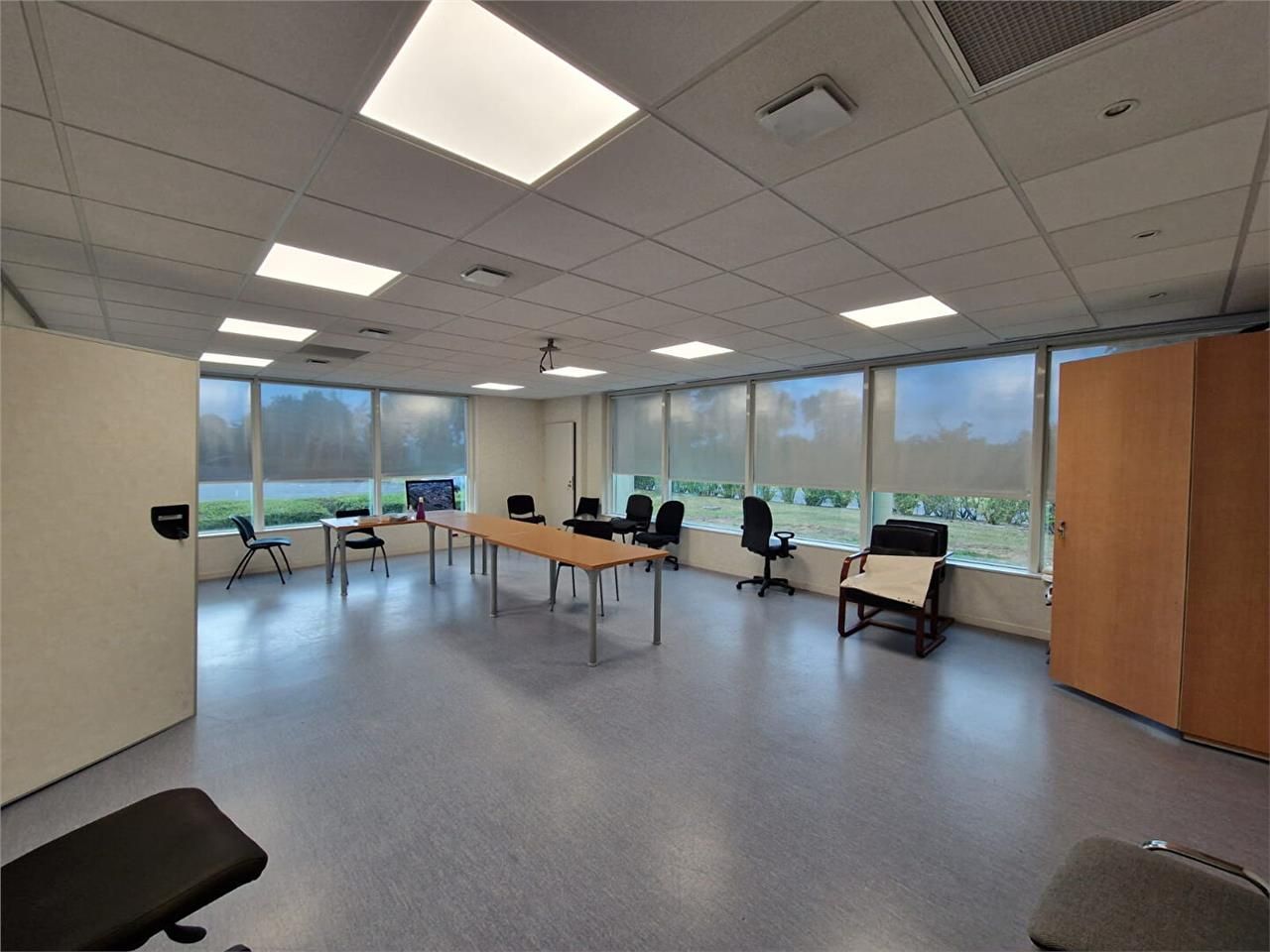 Vente bureaux 785.00 m² à BAYEUX