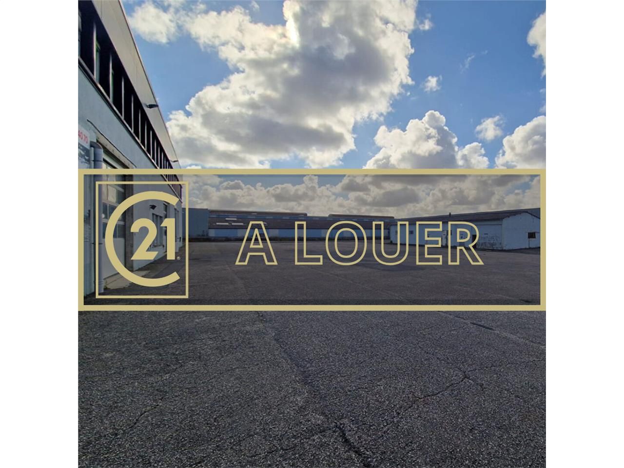 Location local 330.00 m² à CAEN