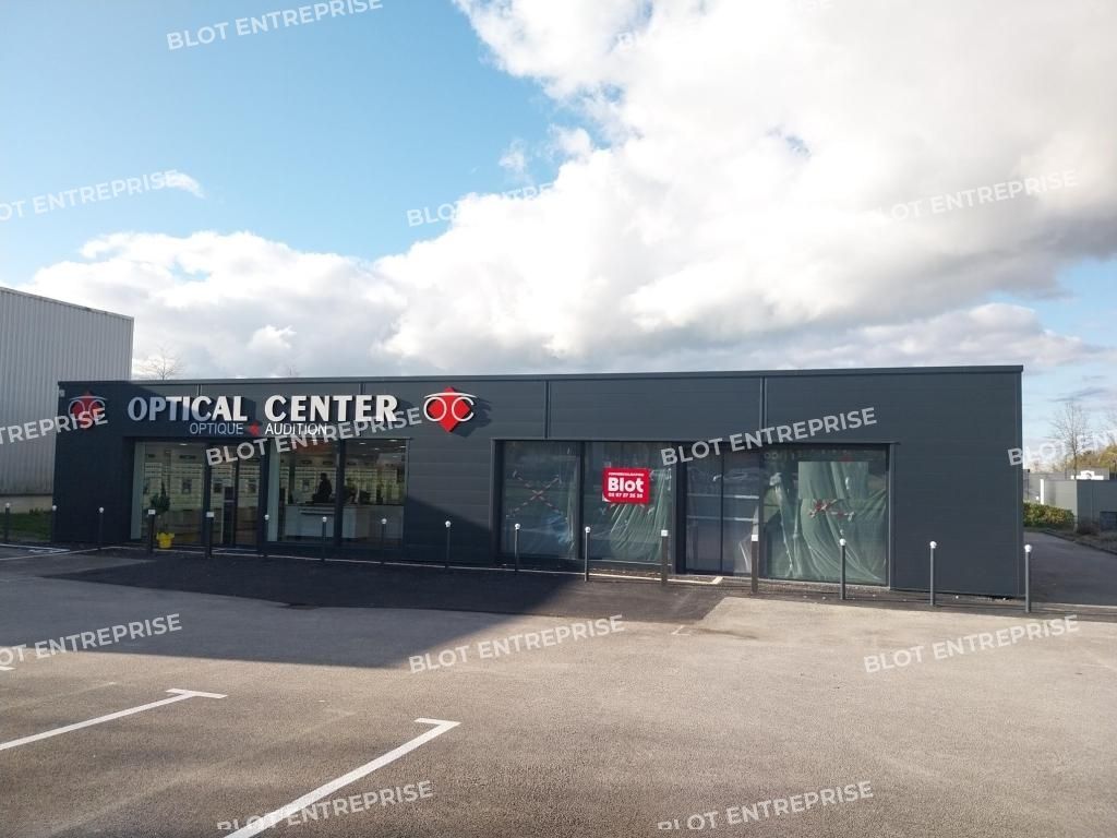 Location local commercial 300 m² non divisibles