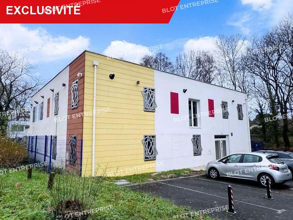 Vente bureaux 600 m² non divisibles