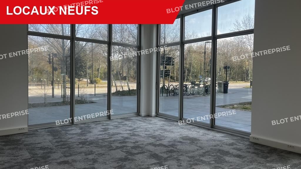 Vente bureaux 583 m² non divisibles