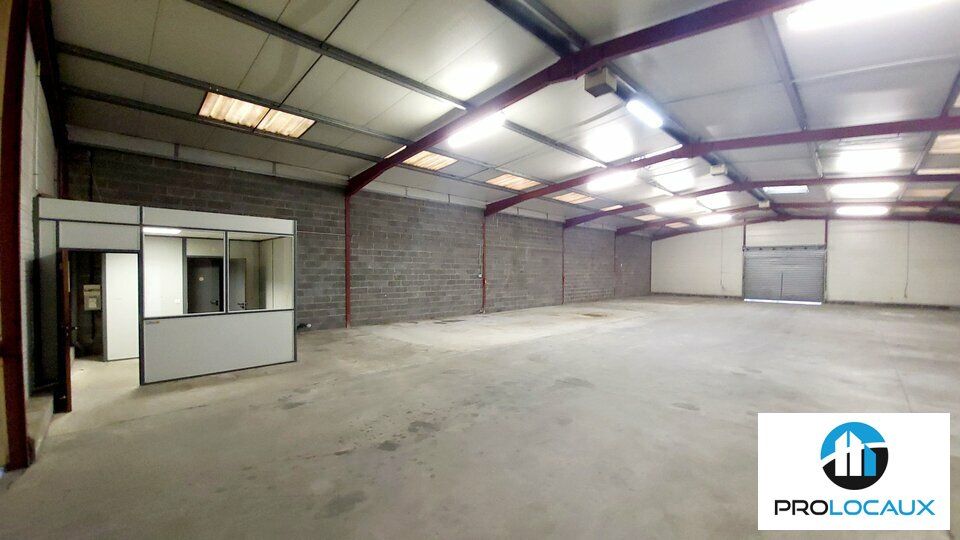 Location local d''activites 470 m² non divisibles