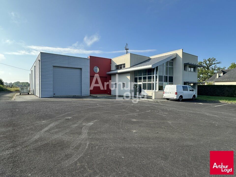 Vente local d''activites 855 m² non divisibles