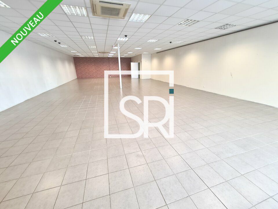 LOCATION LOCAL COMMERCIAL - ZONE COMMERCIALE INTERMARCHE - 63370 LEMPDES 