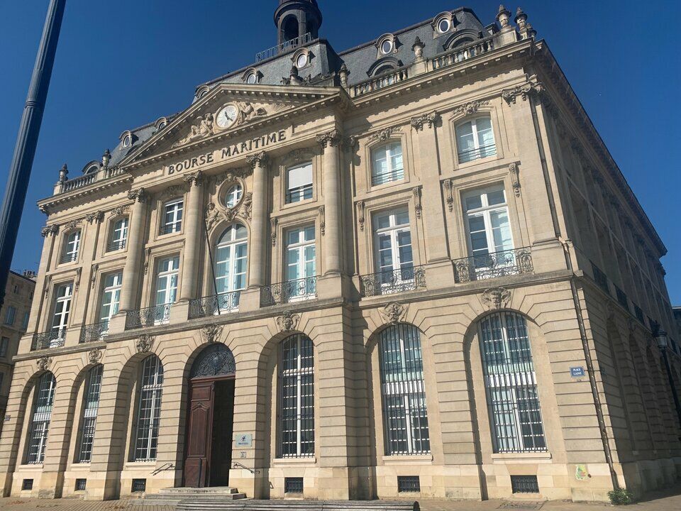 À louer – Plateau de bureaux 330 m² environ – Bourse Maritime, Bordeaux