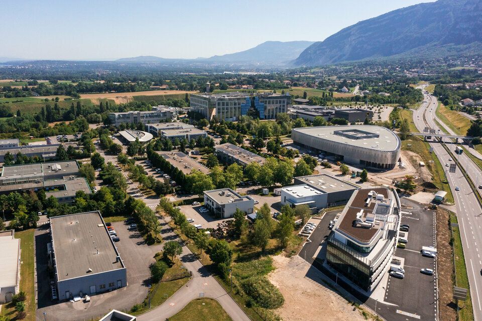 Vente terrain 2833 m² non divisibles