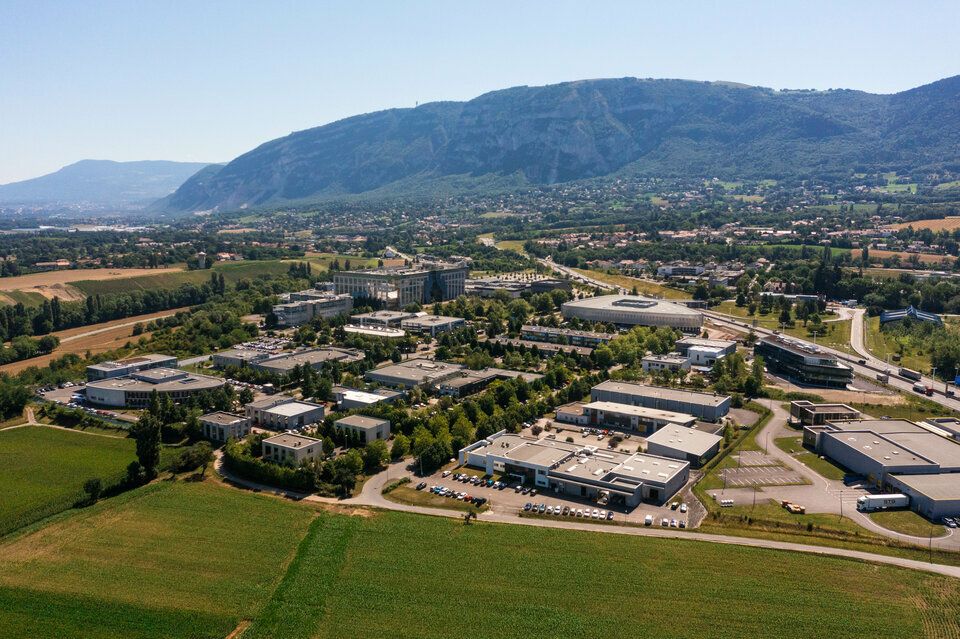 Vente terrain 4832 m² non divisibles