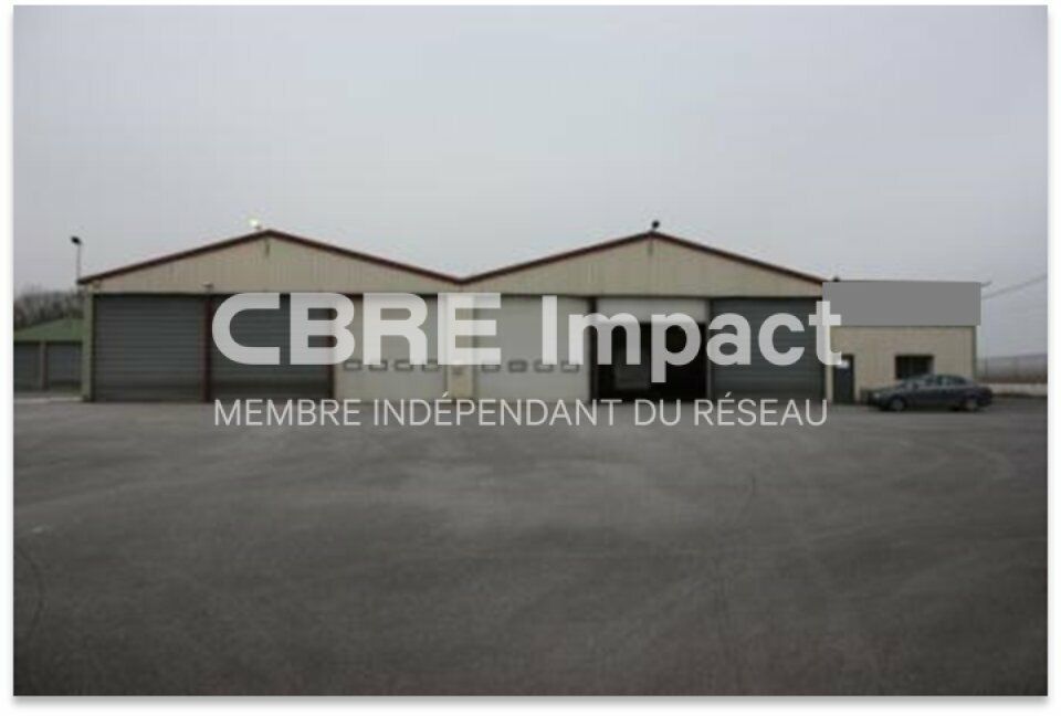 Location local d''activites 800 m² non divisibles