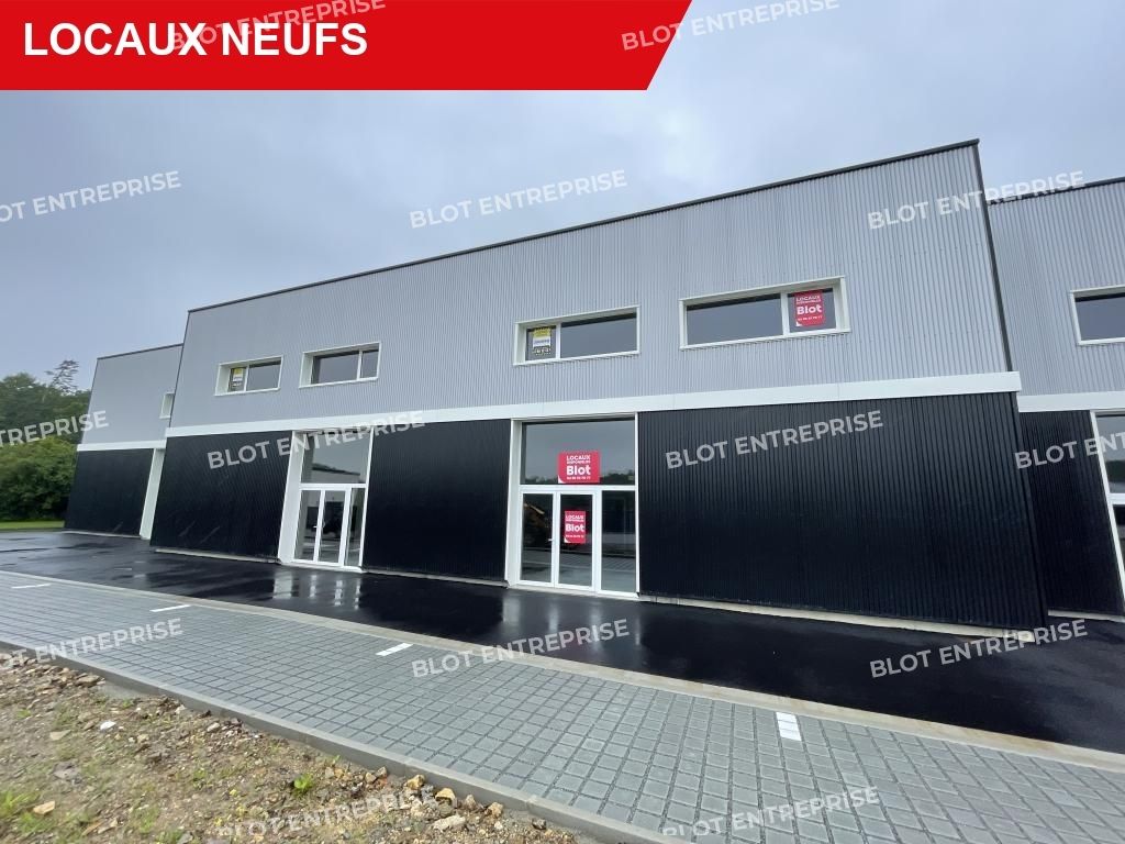 Location entrepôts 267 m² non divisibles