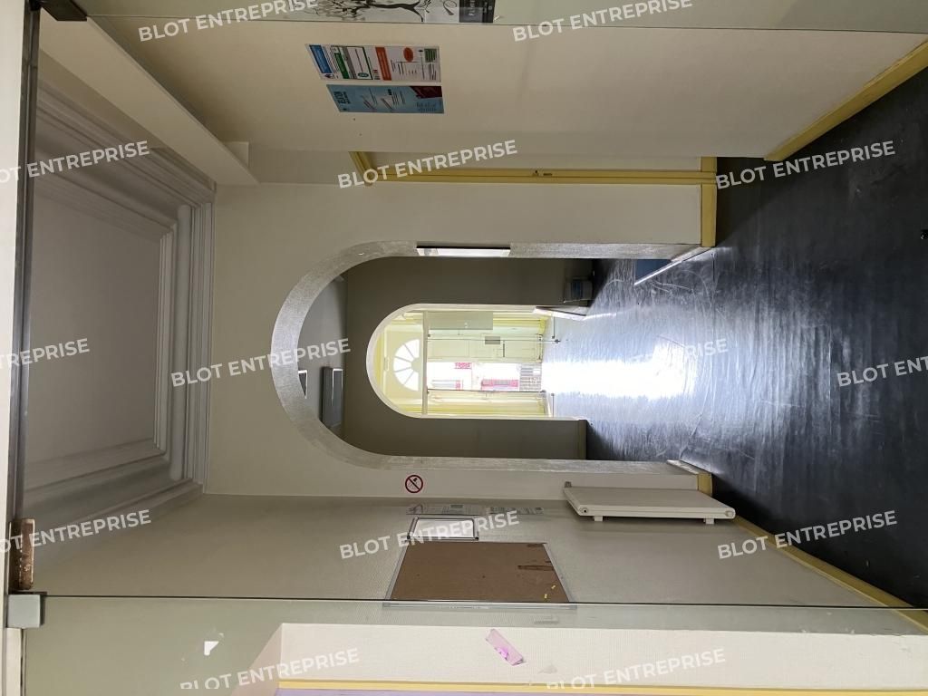 Vente bureaux 428 m² non divisibles