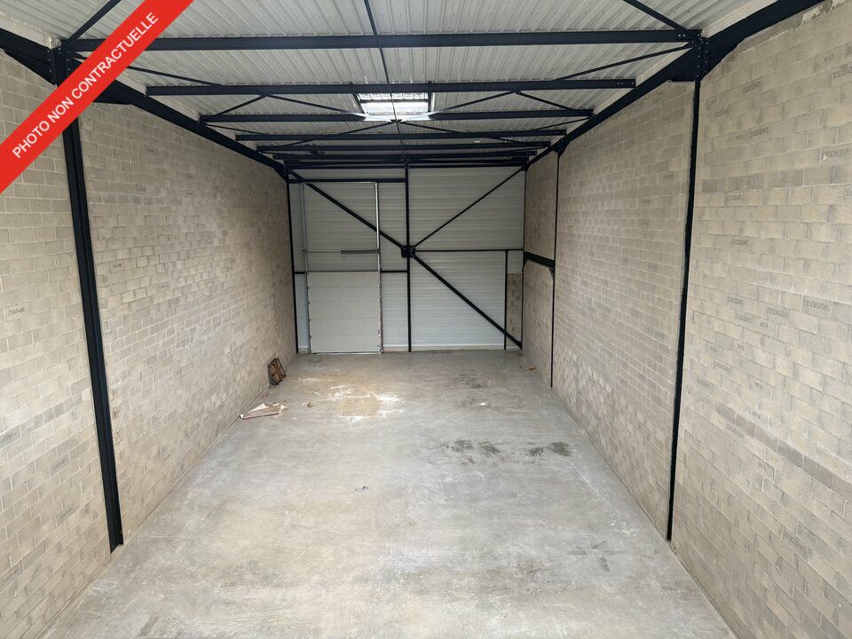 Location local commercial 400 m² non divisibles