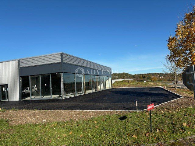 A VENDRE BATIMENT DE 430 M²