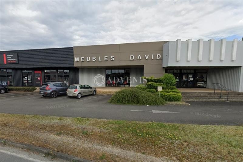 Location local commercial 1194 m² non divisibles