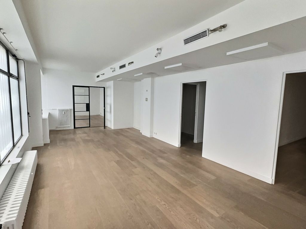 Location bureaux 156 m² non divisibles