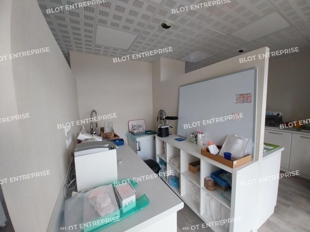 Vente bureaux 149 m² non divisibles