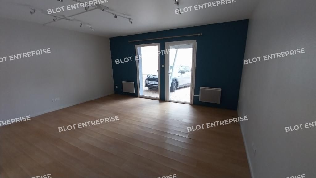 Location bureaux 69 m² non divisibles