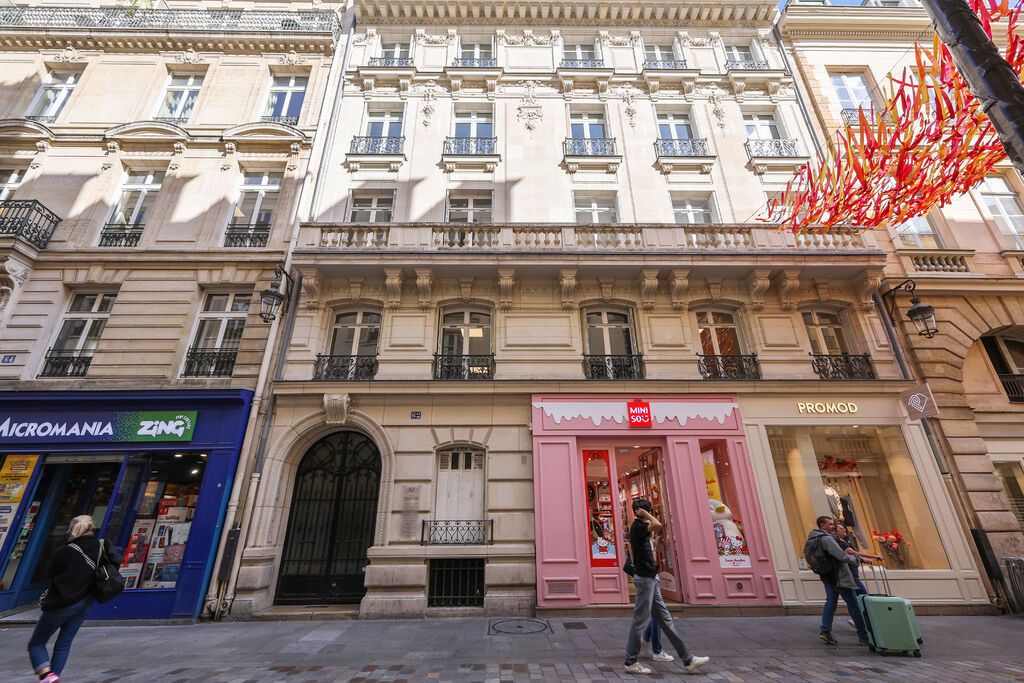 Location bureaux 335 m² à Paris