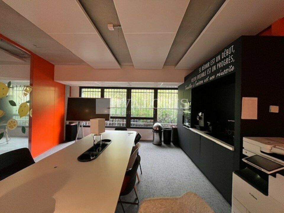 Location bureaux 197 m² non divisibles
