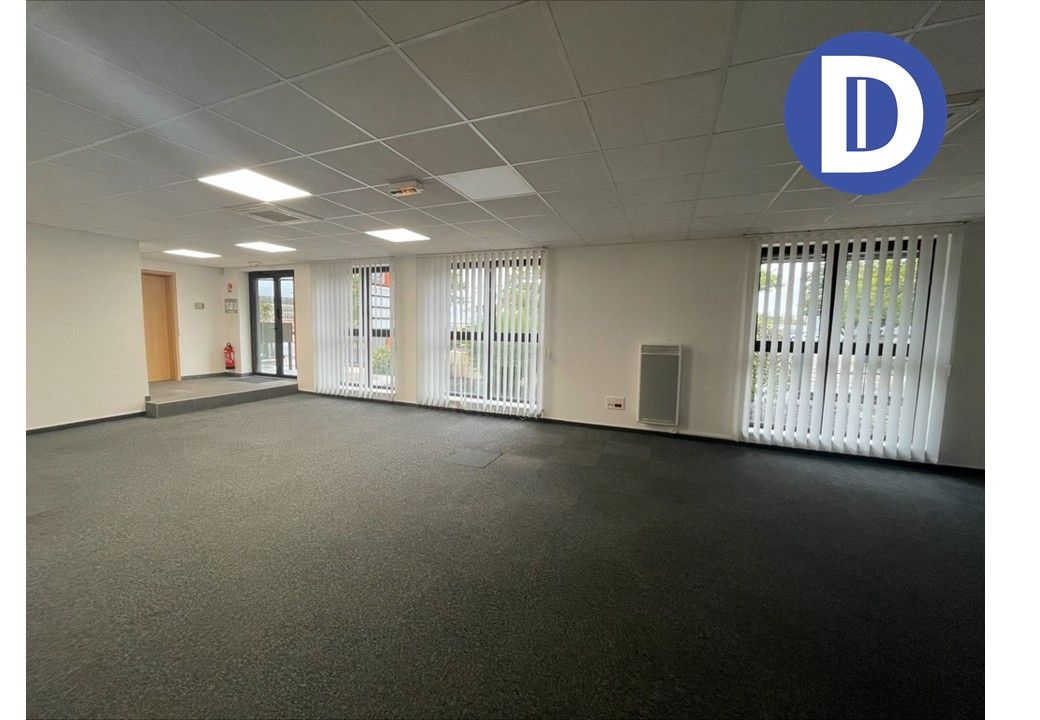 Location bureaux 167.00 m² non divisibles