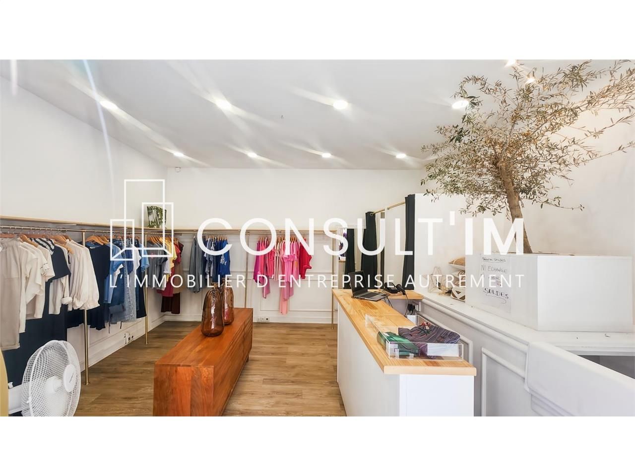 Location local commercial 28 m² non divisibles