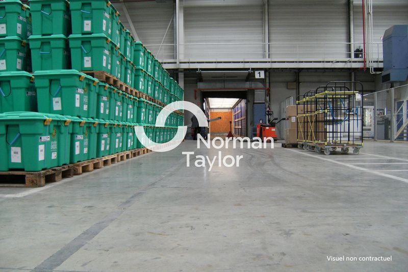 Location local d''activites 1600 m² non divisibles