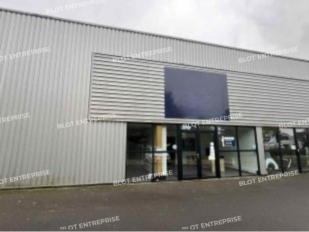 Location entrepôts 200 m² non divisibles