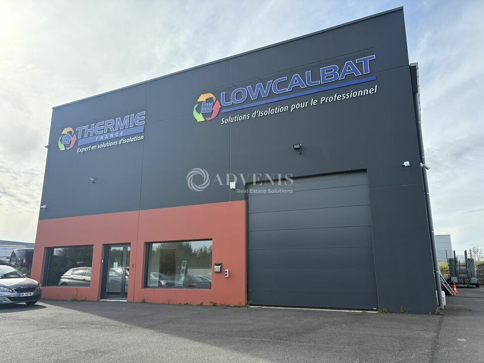 Location local d''activites 576 m² non divisibles