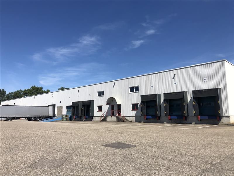 Location entrepot 603 m² non divisibles