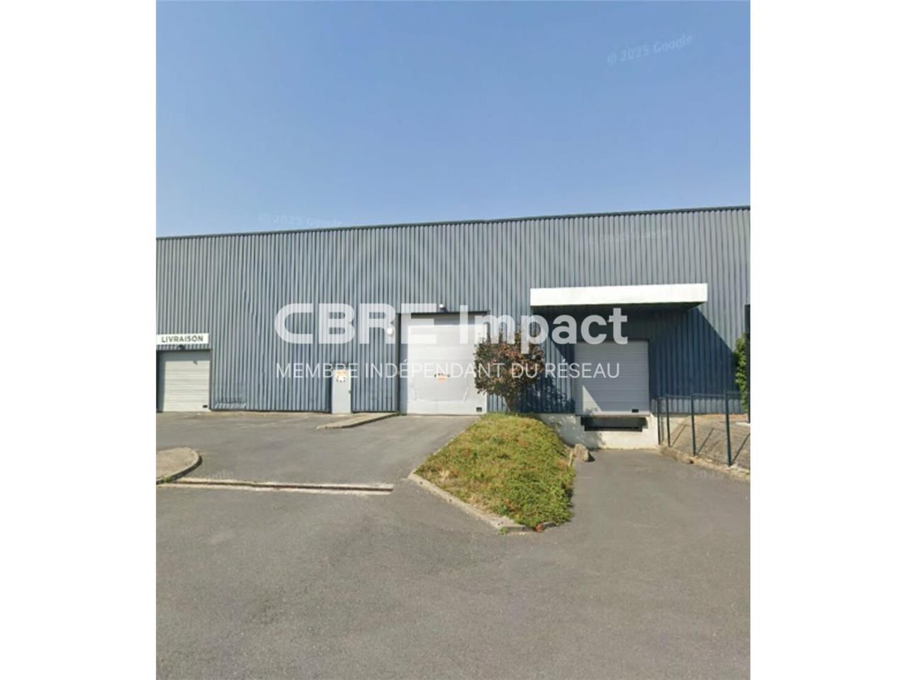 Location local d''activites 1240 m² non divisibles