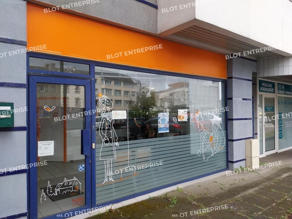 Location local commercial 98 m² non divisibles