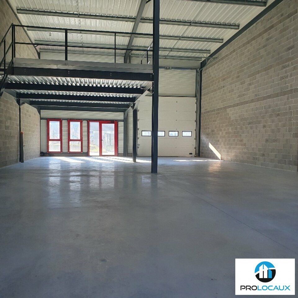 Location local d''activites 284 m² non divisibles