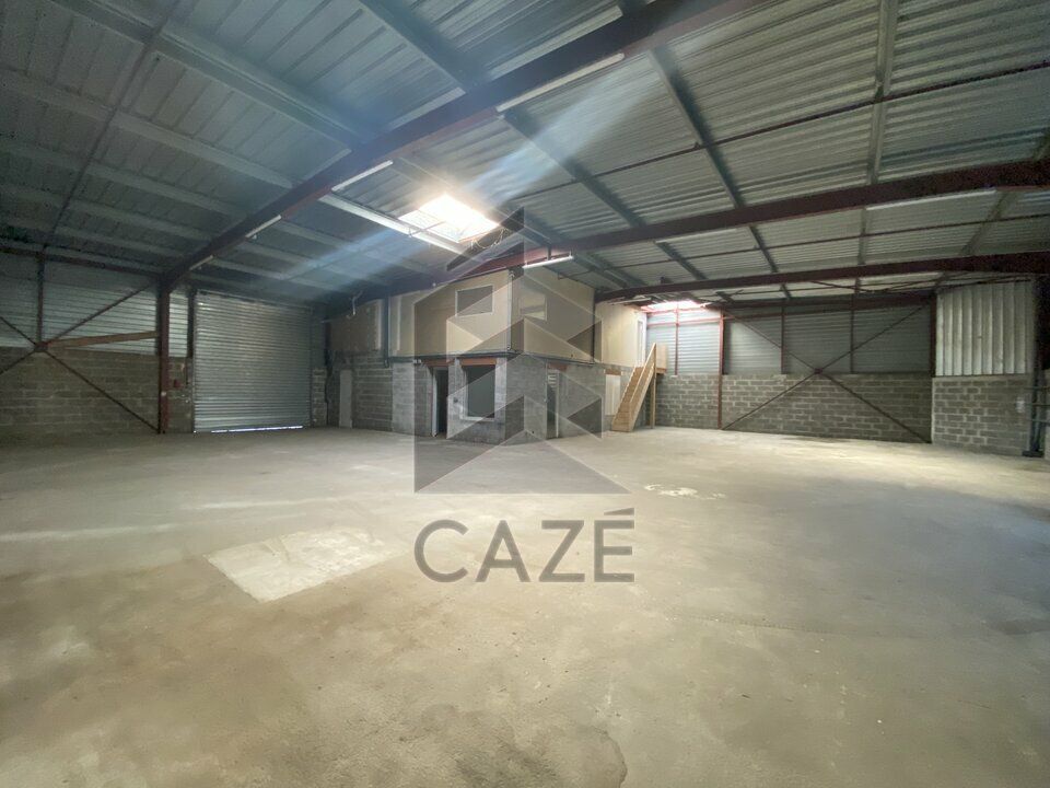 ENTREPOT A LOUER - PESSAC 