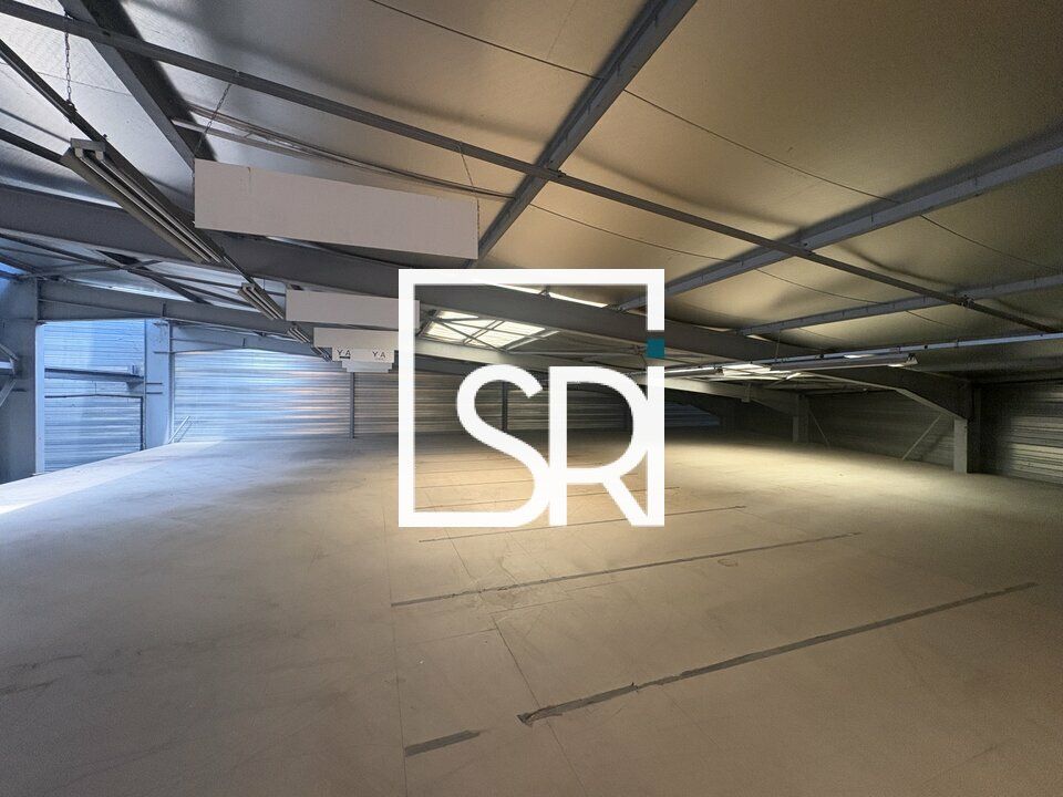 LOCATION BATIMENT INDEPENDANT ENTREPOTS ATELIER + BUREAUX -  LE BREZET - 63100 CLERMONT-FERRAND