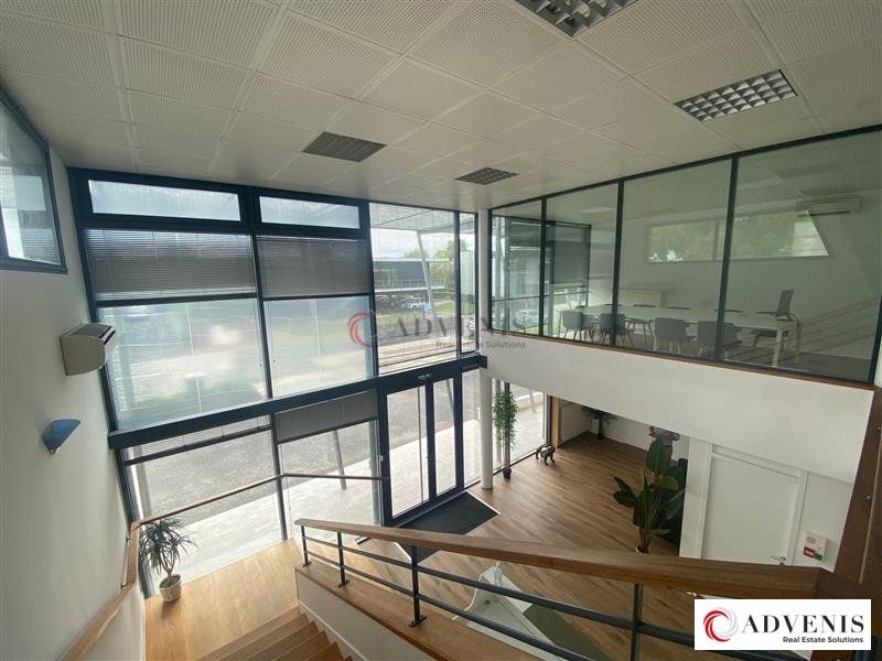 Location bureaux 57 m² divisibles à partir de 45 m²