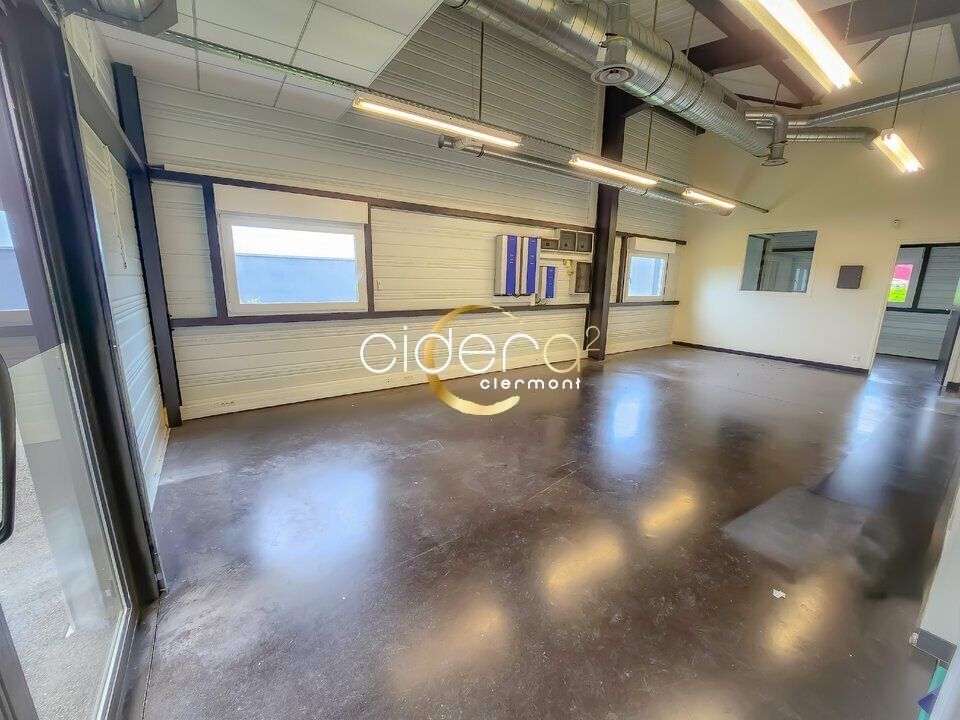 90 m² pour ce bureaux en location à Romagnat