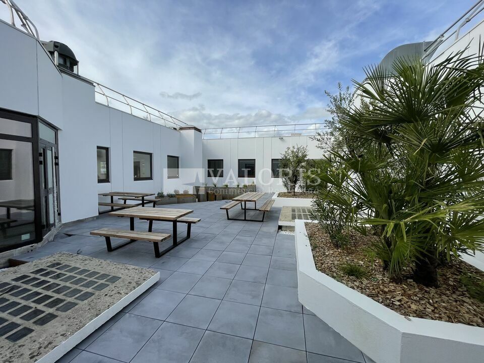 Location bureaux 2078 m² divisibles à partir de 154 m²