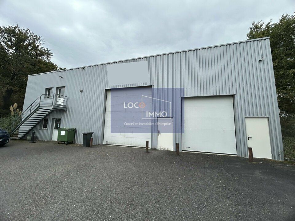 Location local d''activites 561 m² non divisibles