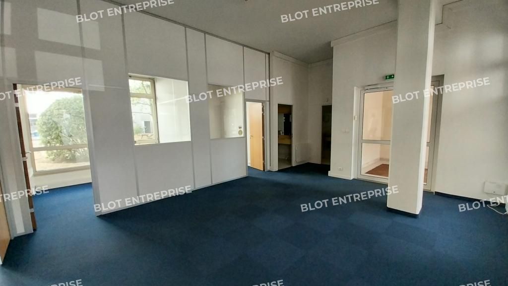 Vente bureaux 125 m² non divisibles