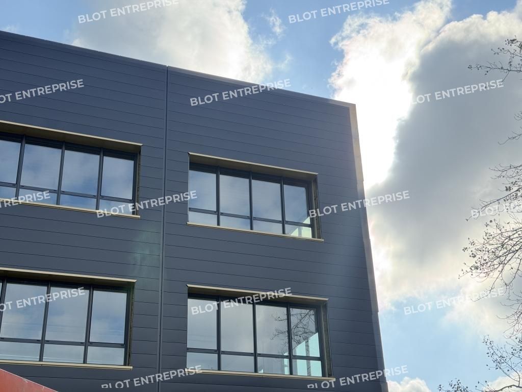 Vente bureaux 138 m² non divisibles