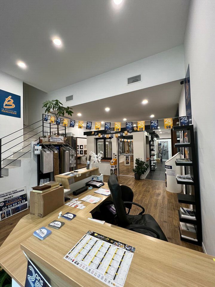 VENTE Immeuble indépendant 2080 M2 - MURET  