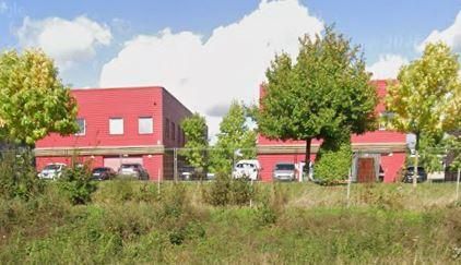 Location entrepôts 361 m² non divisibles