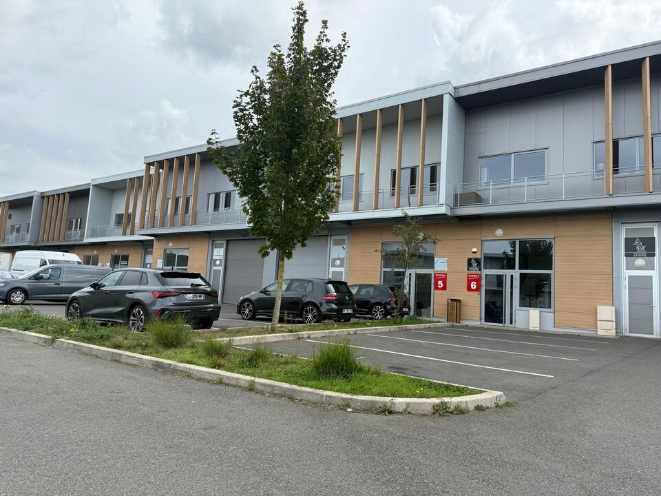 ACTI'LOG Transaction vous propose à la location des locaux d'activités neufs conformes à la RT 2012.