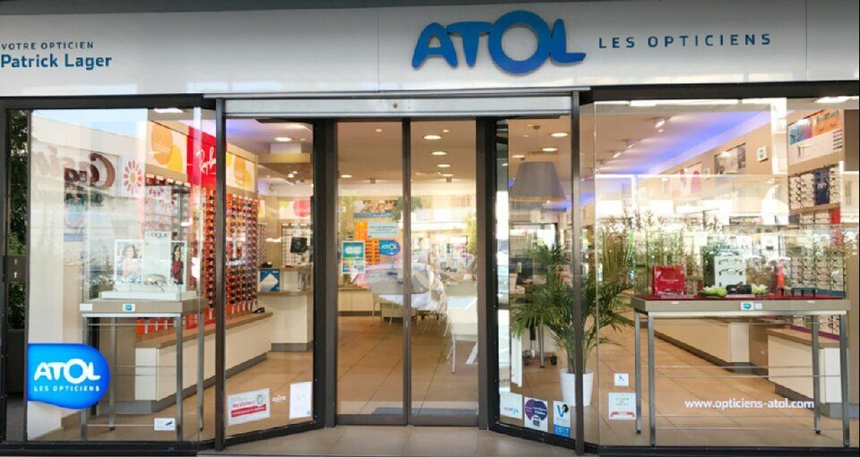 Location local commercial 138.32 m² non divisibles