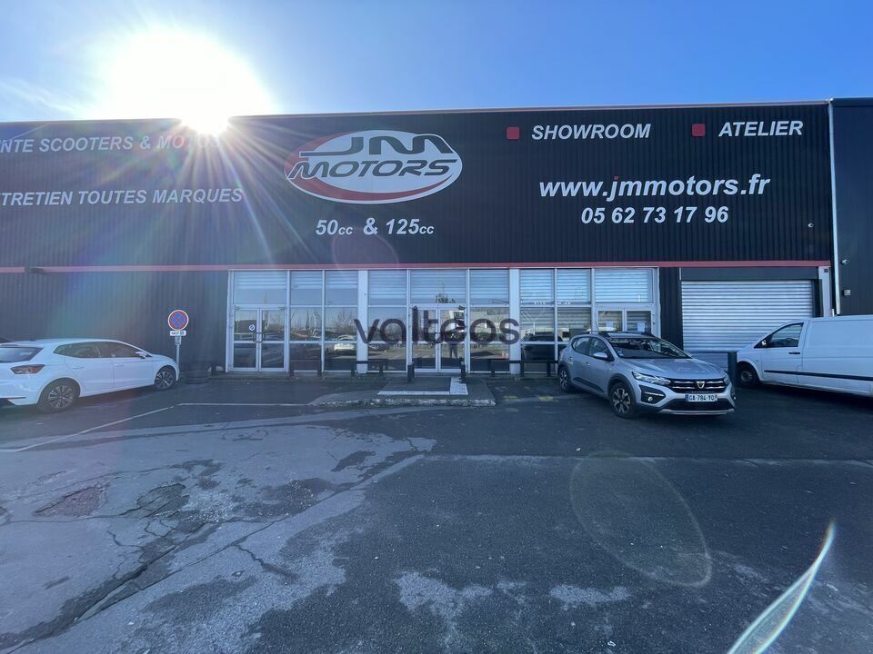 Location local commercial 728 m² non divisibles