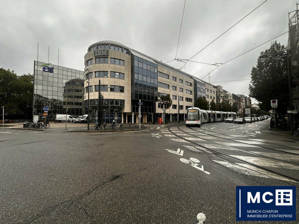 Location bureaux 357 m² non divisibles