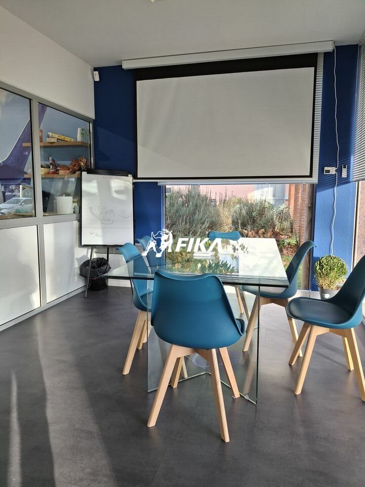 Location bureaux 100 m² non divisibles