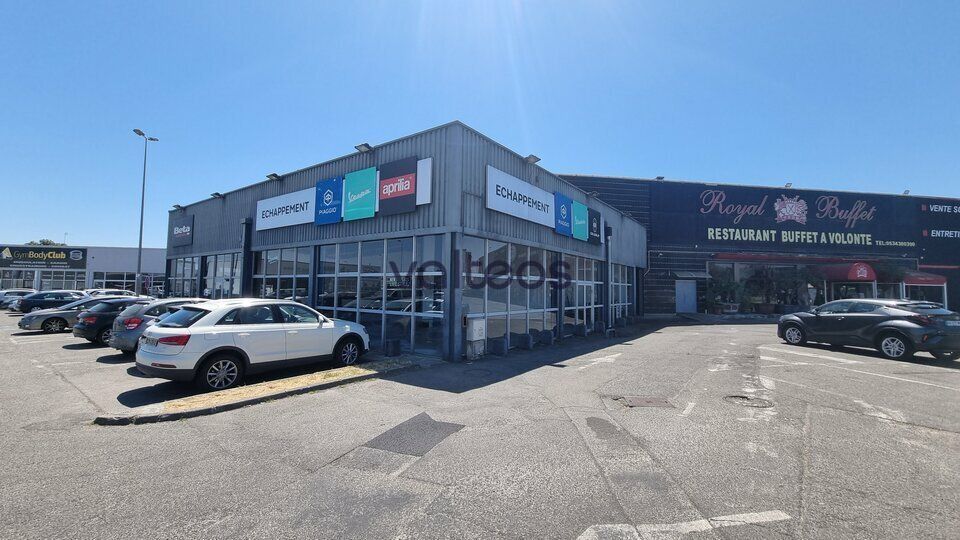 Location local commercial 600 m² non divisibles