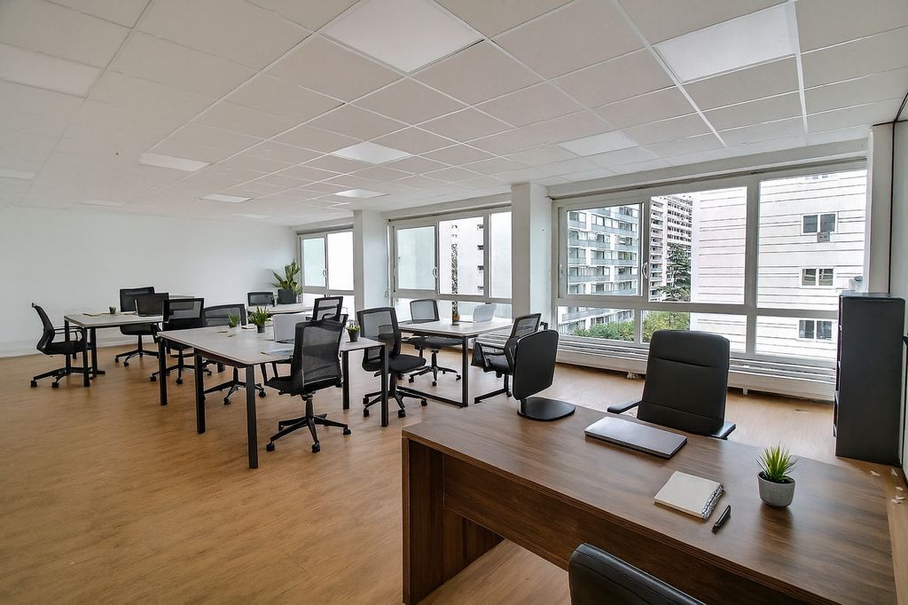 Location bureaux 108 m² non divisibles